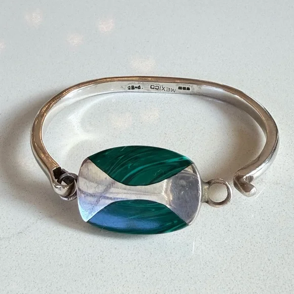 Vintage TAXCO 925 Sterling Silver Malachite Hinged Bangle Bracelet RARE Unique - Picture 3 of 8